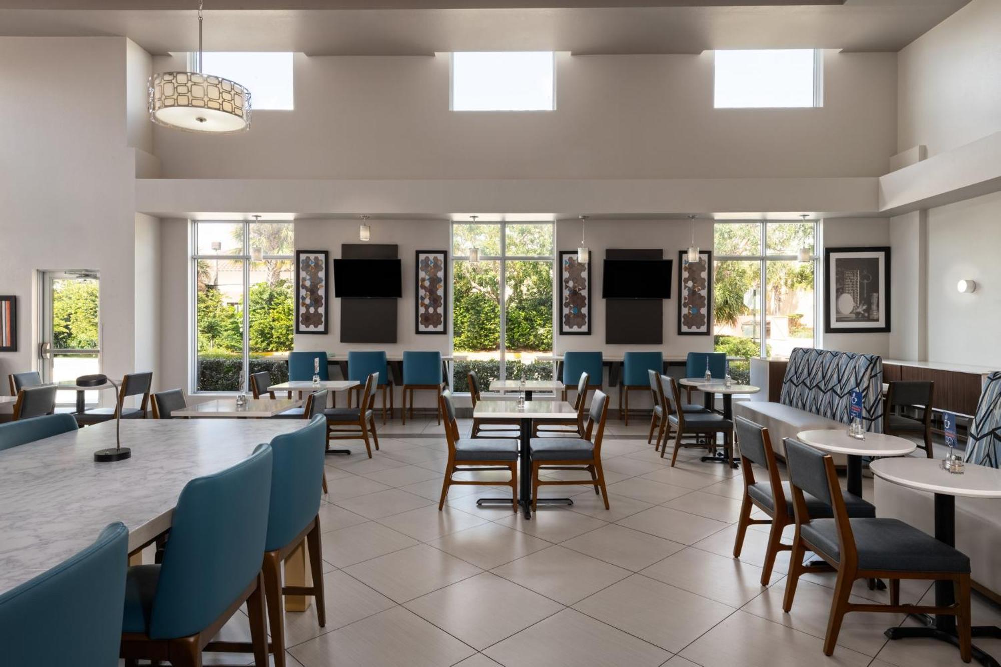 Holiday Inn Express & Suites Boynton Beach West By Ihg Kültér fotó