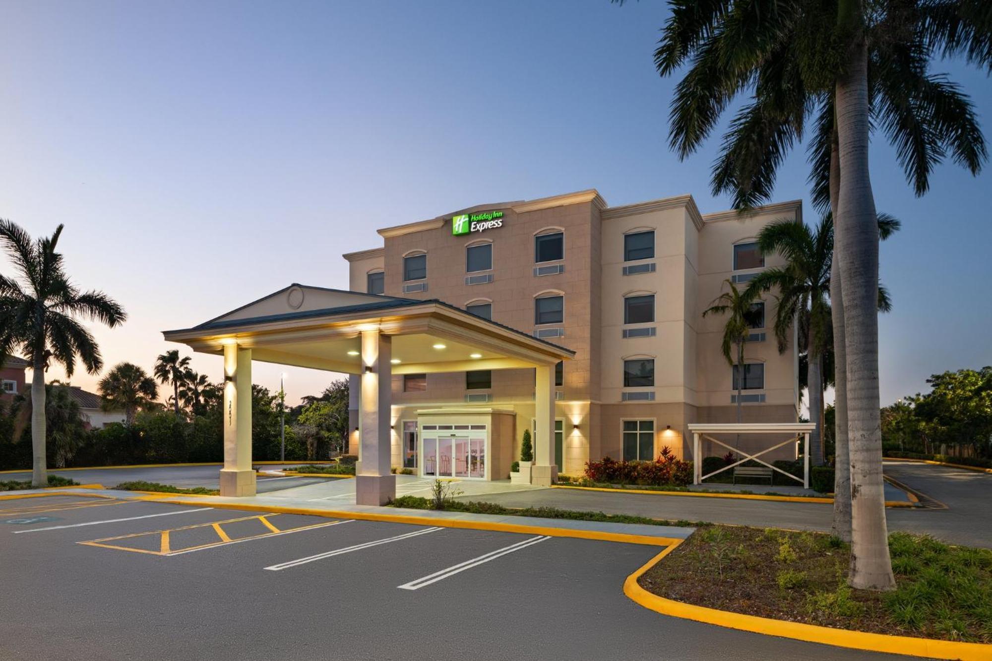 Holiday Inn Express & Suites Boynton Beach West By Ihg Kültér fotó