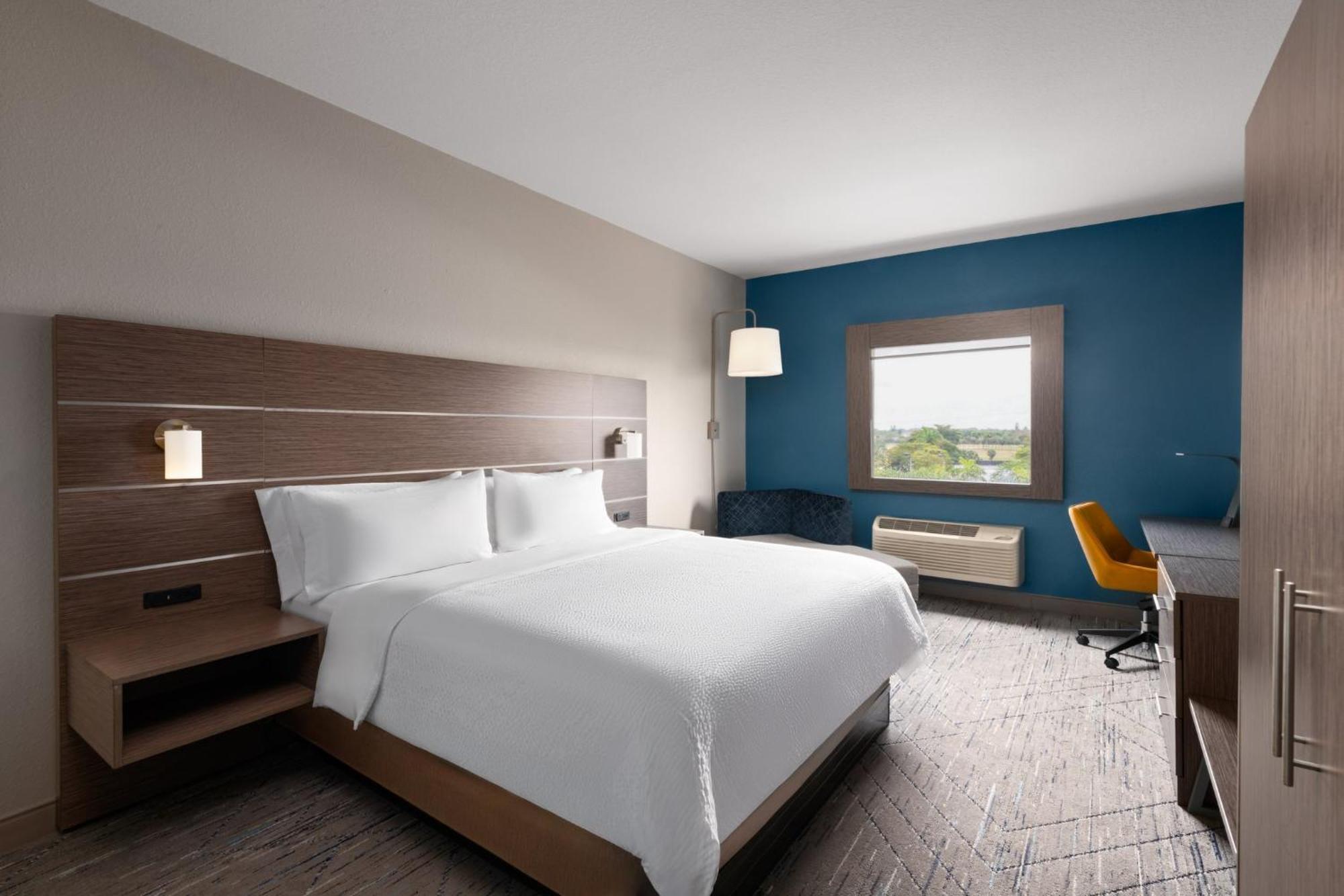 Holiday Inn Express & Suites Boynton Beach West By Ihg Kültér fotó